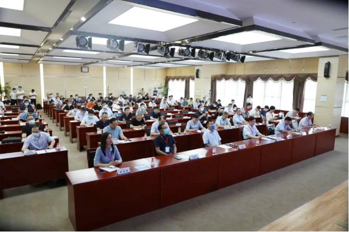 1657075866645929.jpg 河南高職研討會4.jpg