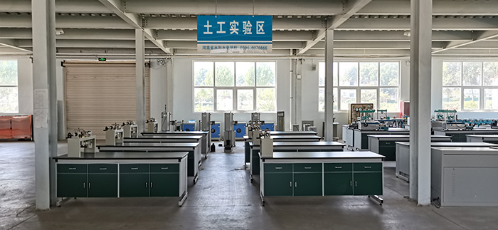 1660286662513582.jpg 3土工實驗區(qū)3.jpg