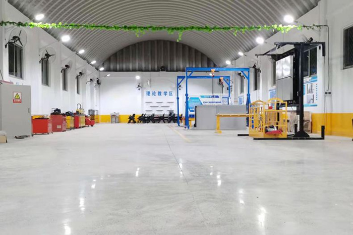 1663119128872694.jpg 2建筑綜合實訓(xùn)基地1.jpg