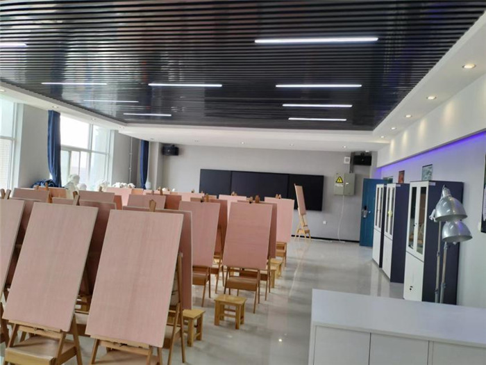 1667352267919739.jpg 4畫(huà)室2.jpg