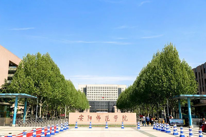 1668154877167638.jpg 1校門(mén)1.jpg